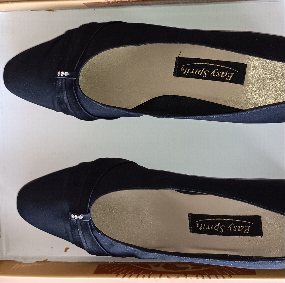 Easy Spirit Black Satin Heels